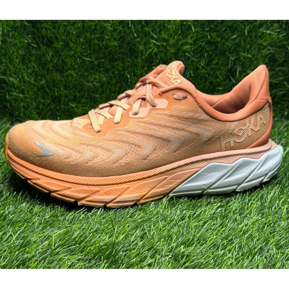 Hoka Arahi 6 Womens Running Shoes Orange Peach 1123195 SBSCR Size 8B